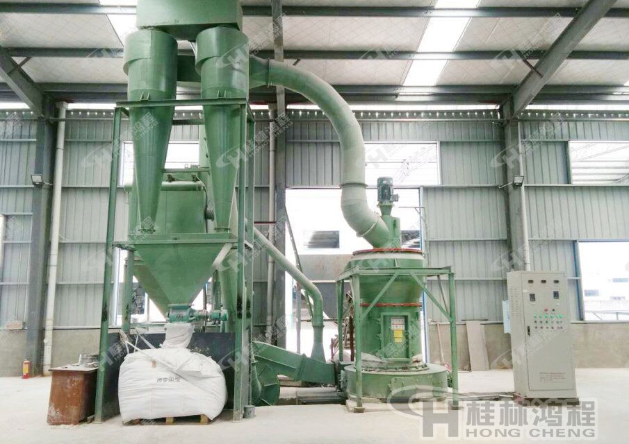 桂林鴻程雜鹵石雷蒙磨粉機，雜鹵石磨機，雜鹵石磨粉機-HC系列縱擺式磨粉機環保設備