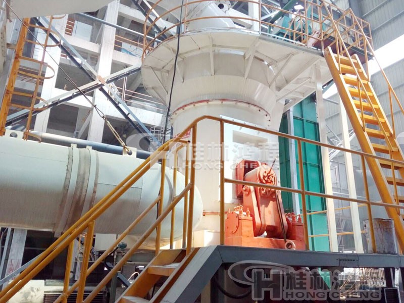 HLM膨潤土磨粉機(jī)立磨 HLM膨潤土磨粉機(jī)立磨